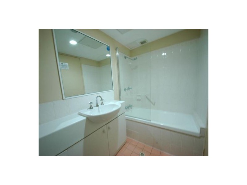 404/2007 Gold Coast Hwy, Miami QLD 4220