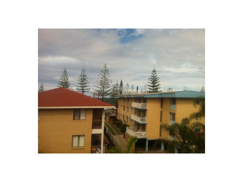 404/2007 Gold Coast Hwy, Miami QLD 4220