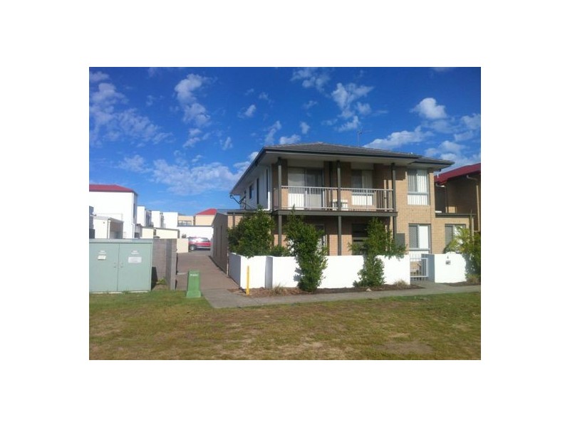 59 Harbour Rise, Hope Island QLD 4212
