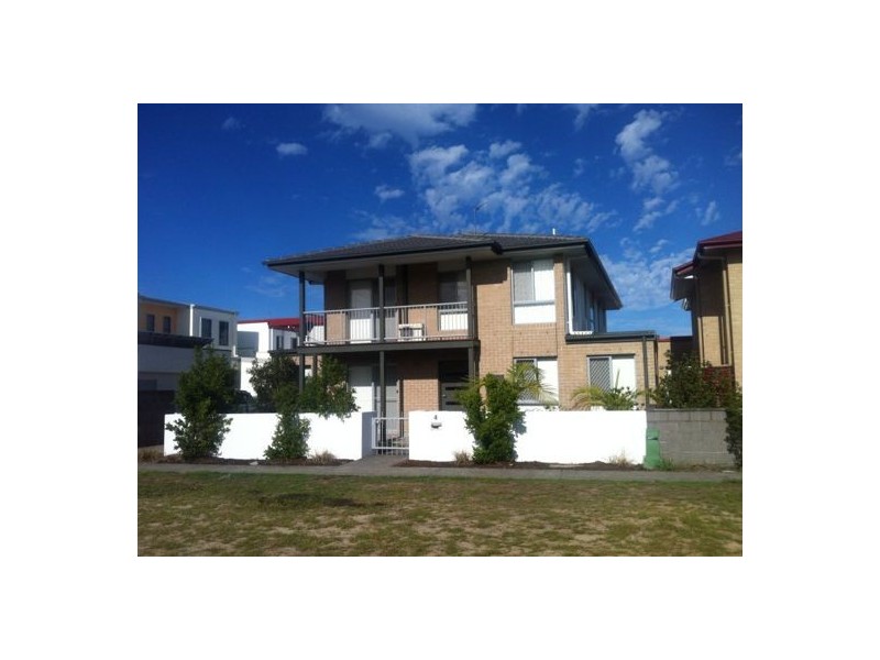 59 Harbour Rise, Hope Island QLD 4212