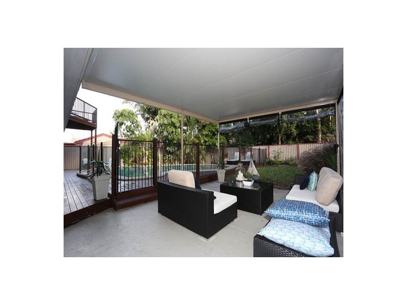 4 Seahawk Crescent, Burleigh Waters QLD 4220