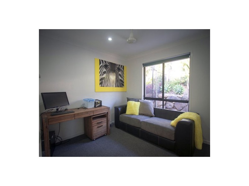 38 CAMARILLO CIRCUIT, Reedy Creek QLD 4227