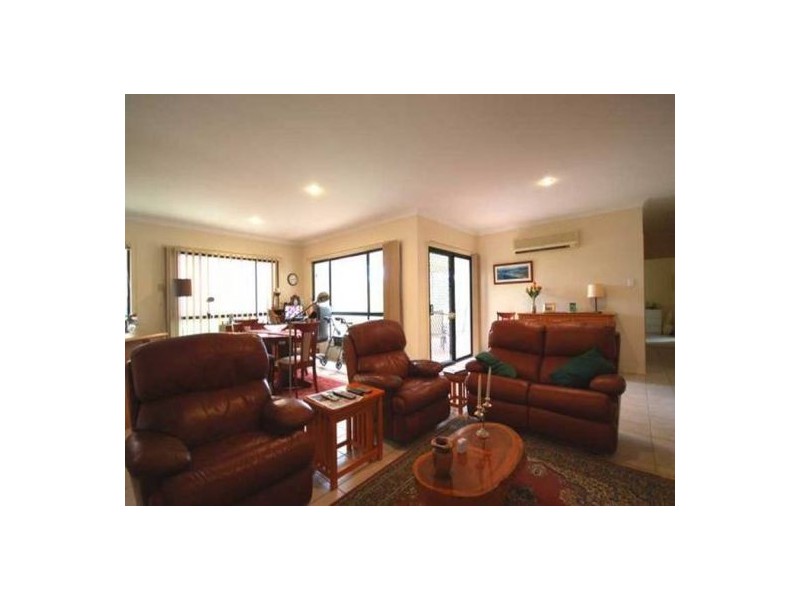 133 Harrier Drive, Burleigh Waters QLD 4220