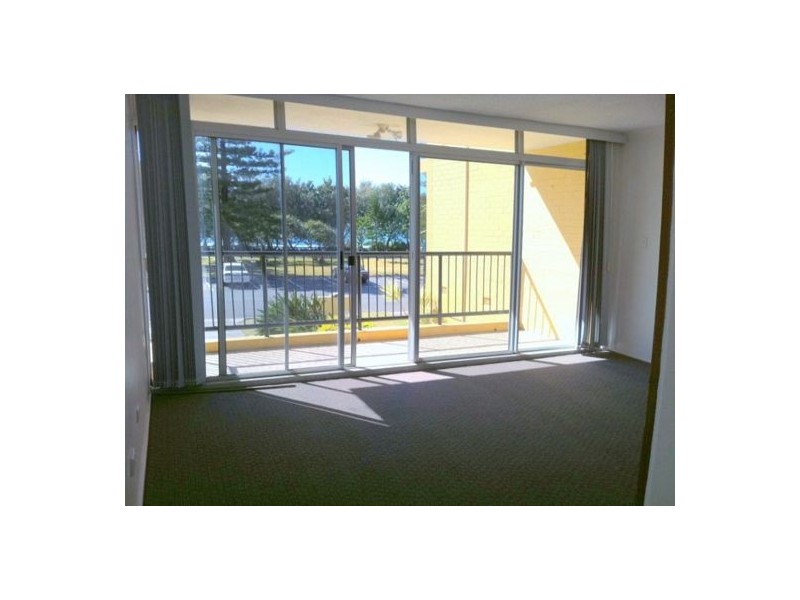 3/74 The Esplanade, Burleigh Heads QLD 4220