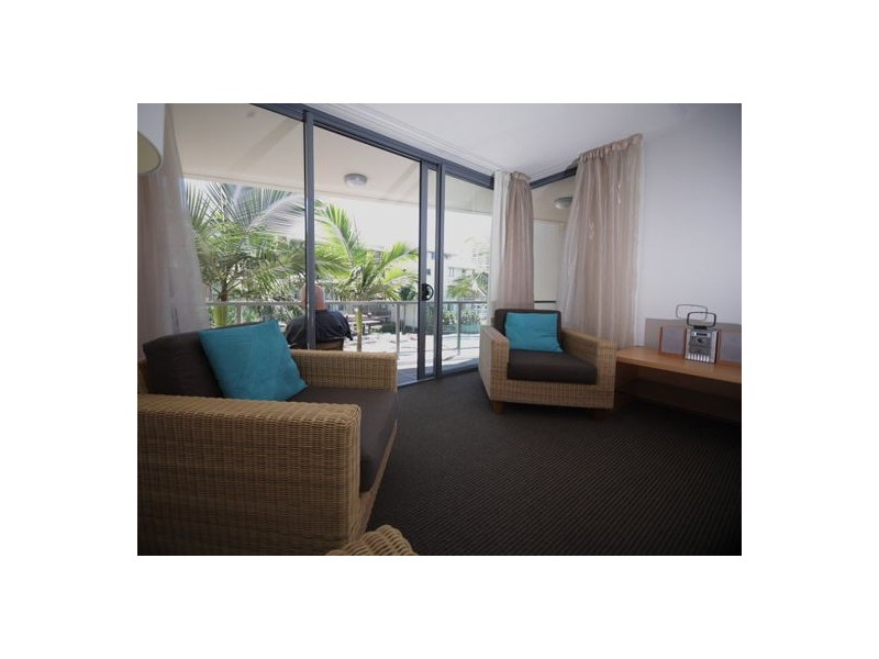 1082/1 Ocean Street, Burleigh Heads QLD 4220