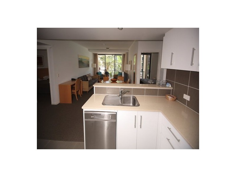 1082/1 Ocean Street, Burleigh Heads QLD 4220