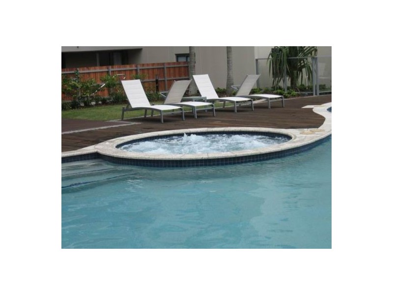 1082/1 Ocean Street, Burleigh Heads QLD 4220