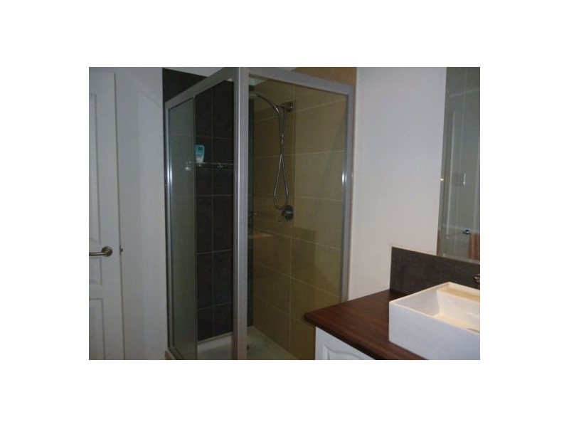 1/3 Sarasota Key, Broadbeach Waters QLD 4218