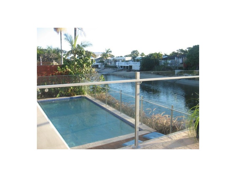 1/3 Sarasota Key, Broadbeach Waters QLD 4218