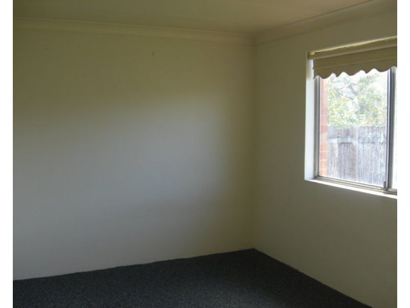 2/16 Patrick Street, Hurstville NSW 2220