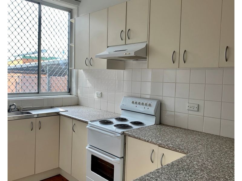 1/52 Balmoral Road, Mortdale NSW 2223