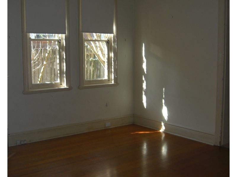 11 Cronulla Street, Carlton NSW 2218