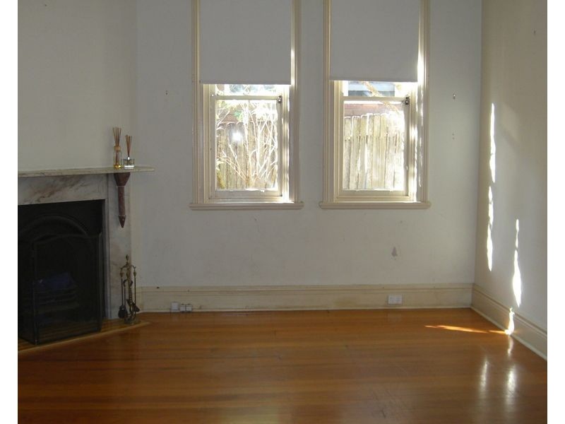 11 Cronulla Street, Carlton NSW 2218