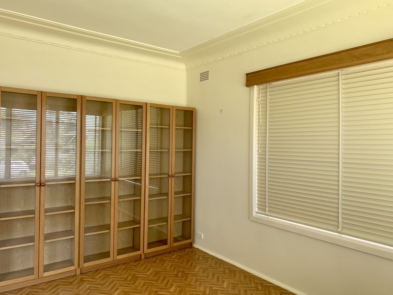 137 Gloucester Road, Hurstville NSW 2220