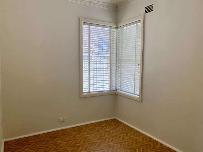 137 Gloucester Road, Hurstville NSW 2220