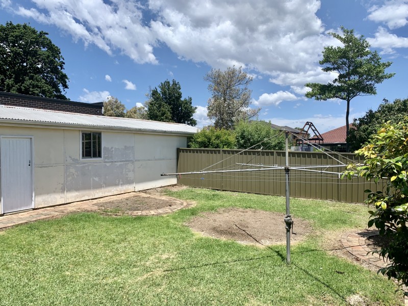 137 Gloucester Road, Hurstville NSW 2220