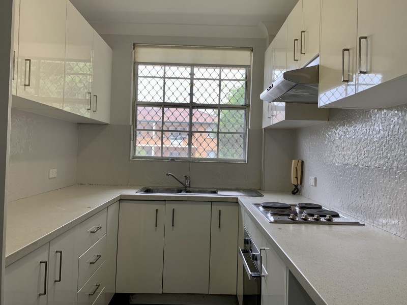 4/2-6 Kitchener Street, Kogarah NSW 2217