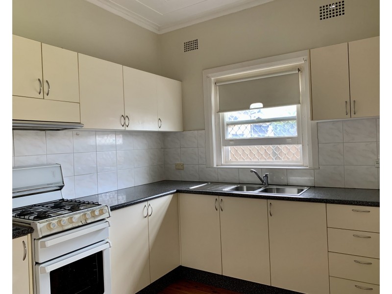 10 Joan Street, Hurstville NSW 2220