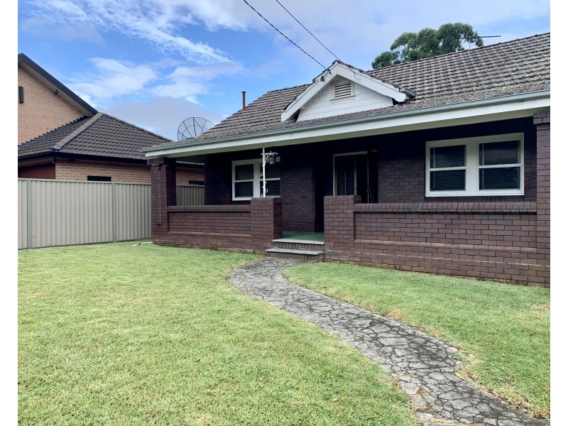 10 Joan Street, Hurstville NSW 2220