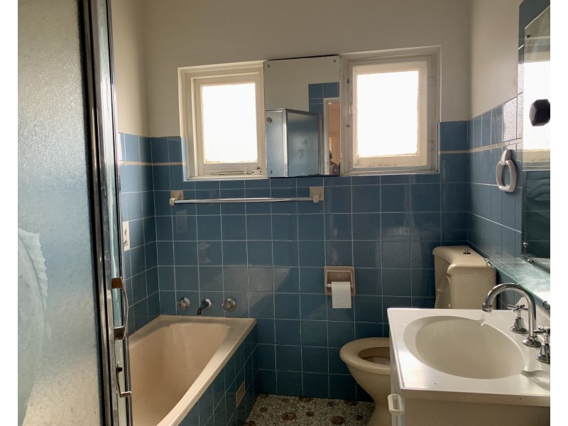 10 Joan Street, Hurstville NSW 2220