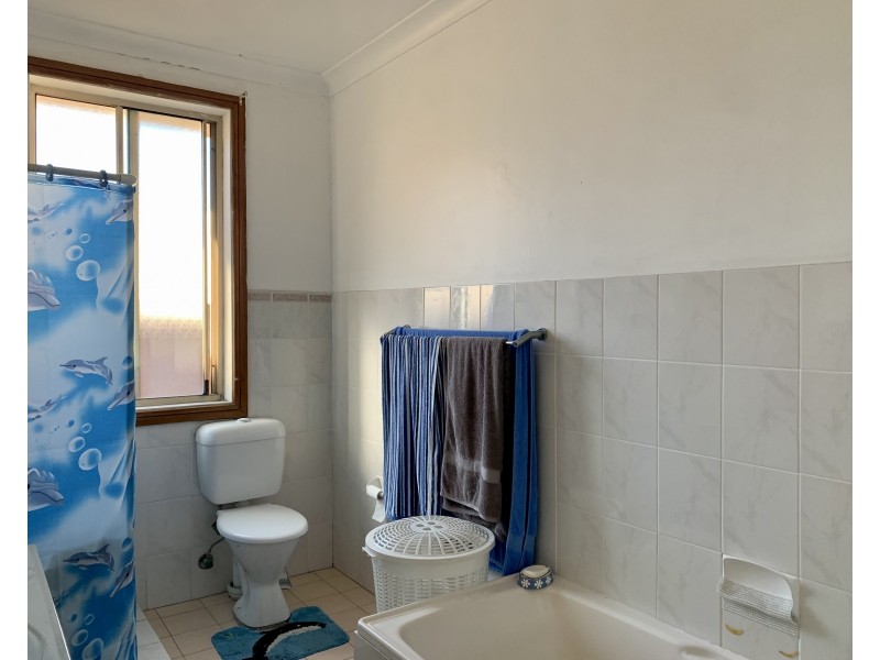 20A Plant Street, Carlton NSW 2218