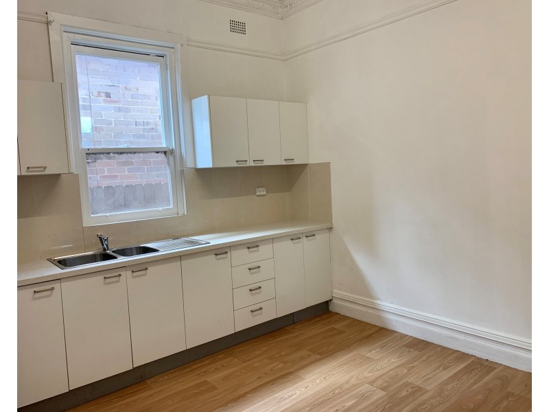 1/16 Patrick Street, Hurstville NSW 2220