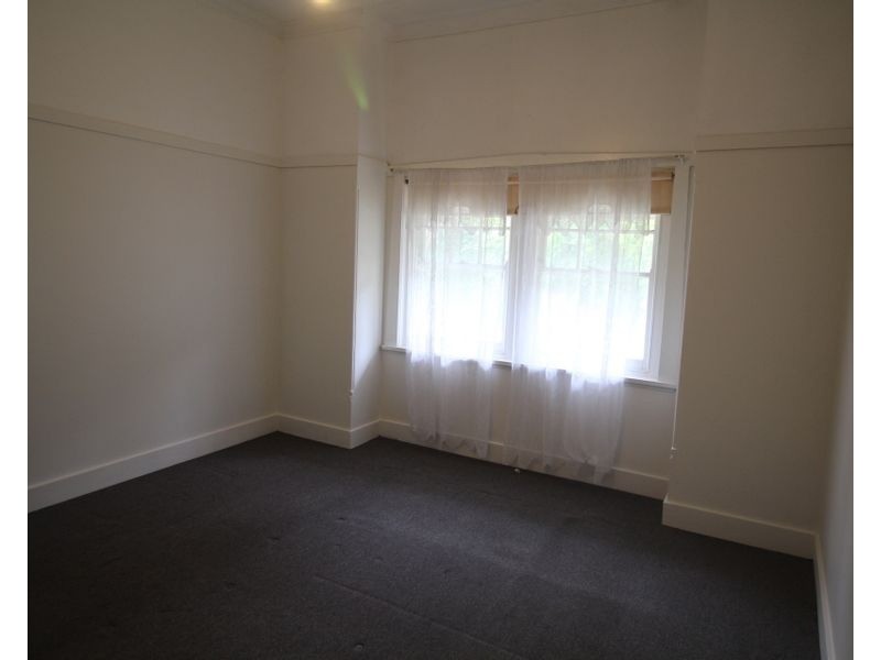 13 Cronulla Street, Carlton NSW 2218