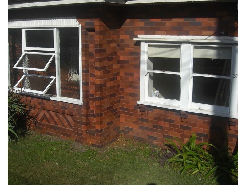 31 Jubilee Avenue, Carlton NSW 2218