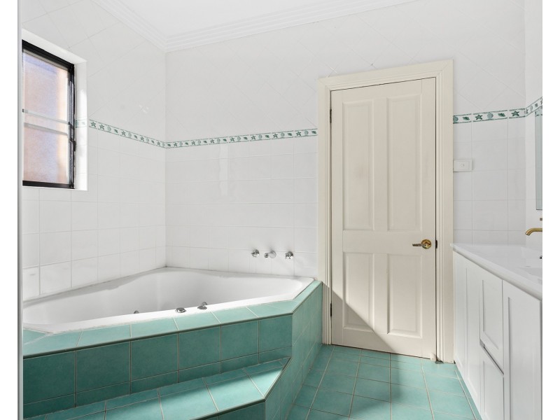 11 Broughton Street, Mortdale NSW 2223