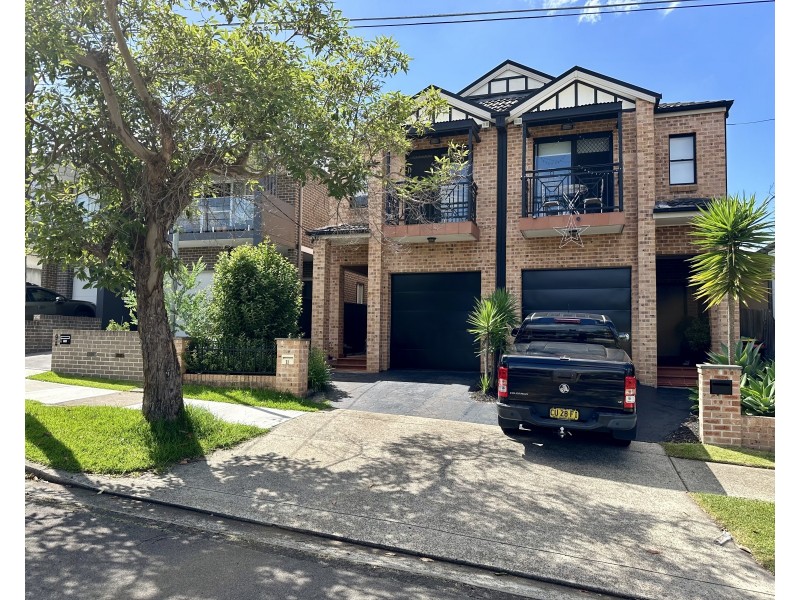11 Broughton Street, Mortdale NSW 2223