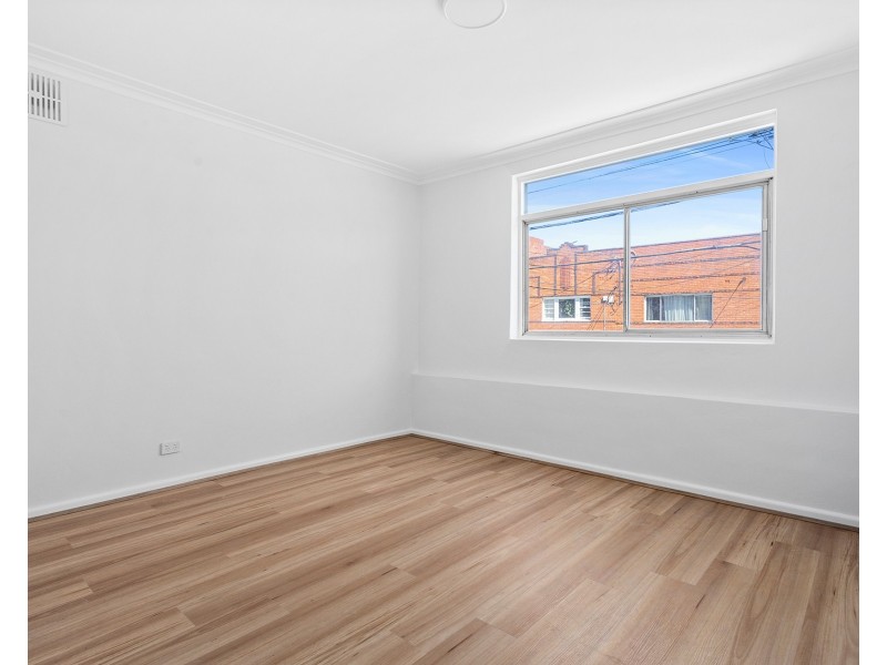 1/250 Kingsgrove  Road, Kingsgrove NSW 2208
