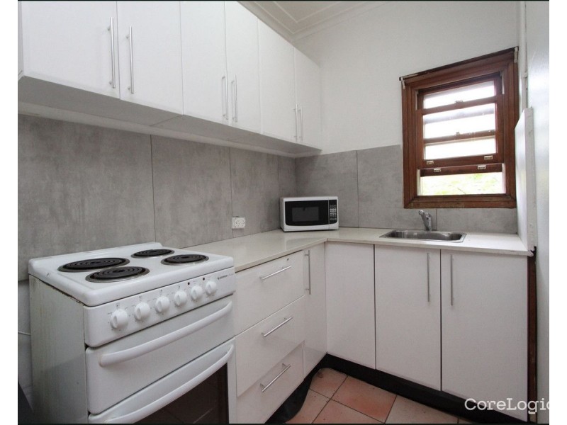 1/182 Unwins Bridge Road, St Peters NSW 2044