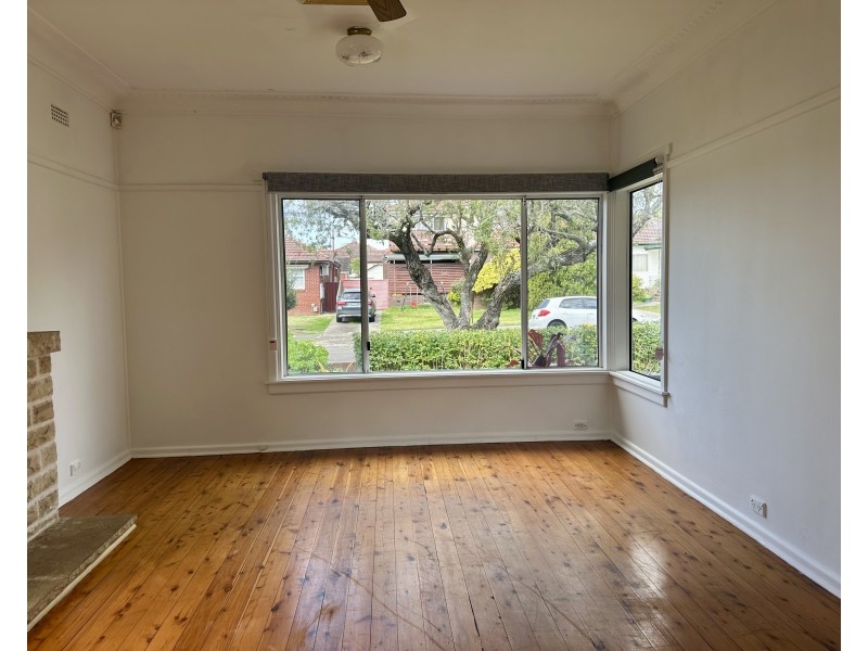 7 Nettleton Avenue, Riverwood NSW 2210