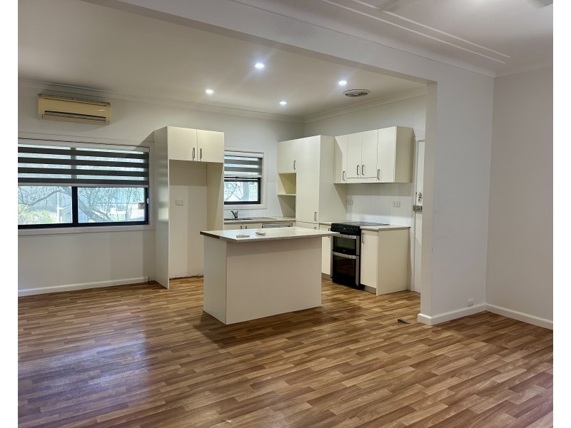 1D  Roberts Avenue, Mortdale NSW 2223