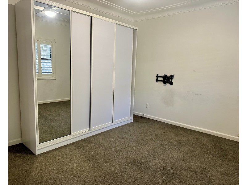 1D  Roberts Avenue, Mortdale NSW 2223