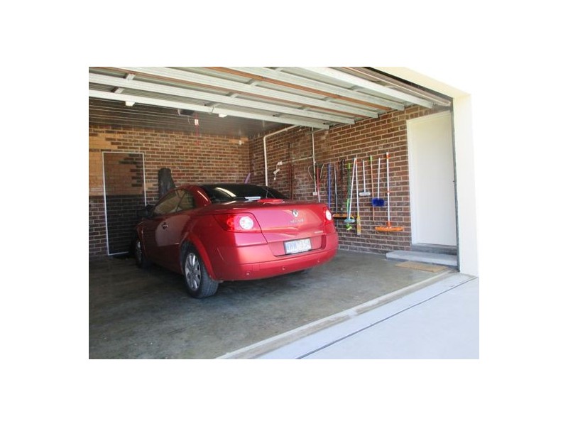 106 Carpenter Street, Lakes Entrance VIC 3909