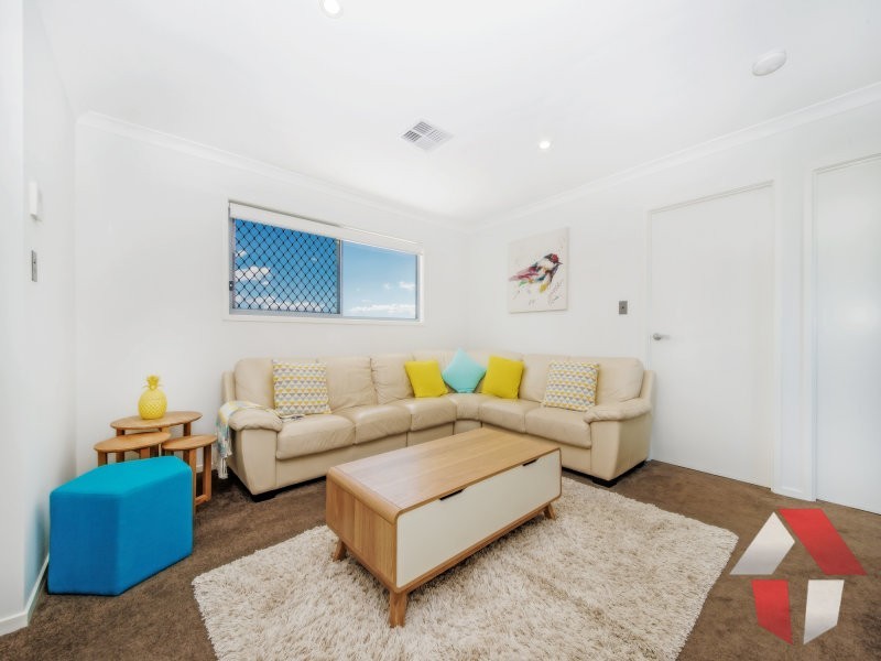 10 Hobby Court, Mango Hill QLD 4509
