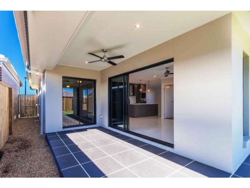 135 Baptisia Circuit, Caboolture QLD 4510