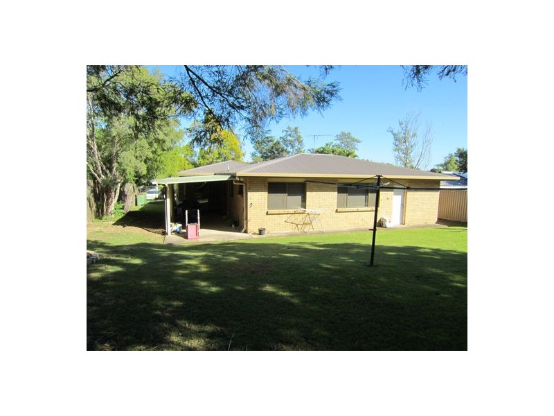 23 Enson Street, Bundamba QLD 4304