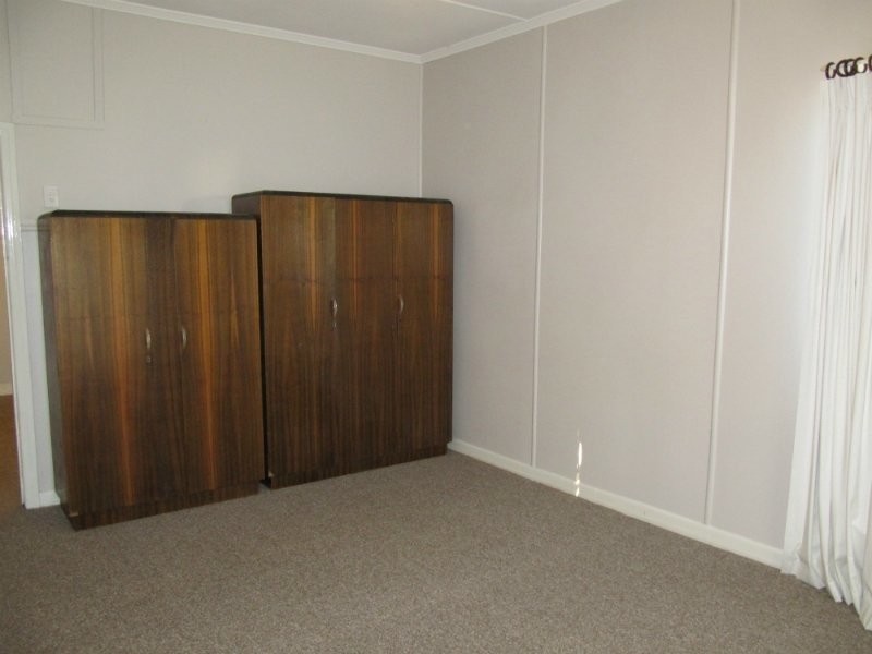 10 Joyce Street, East Ipswich QLD 4305