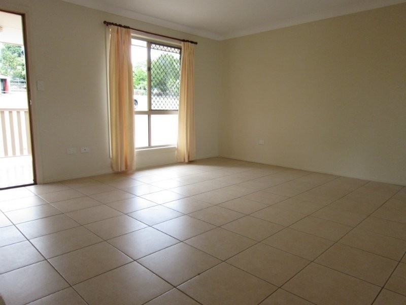 28 North Station Road, North Booval QLD 4304
