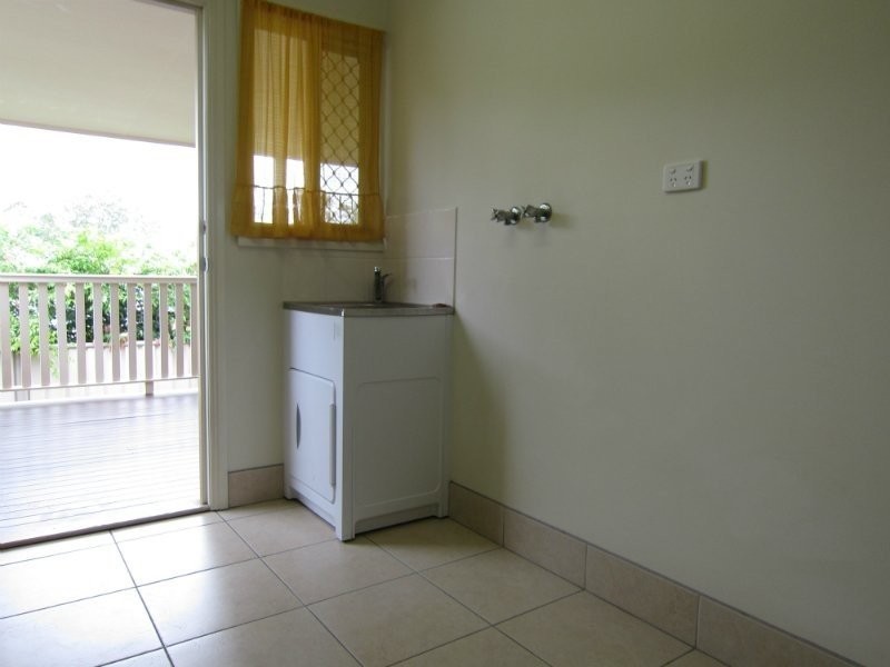 28 North Station Road, North Booval QLD 4304