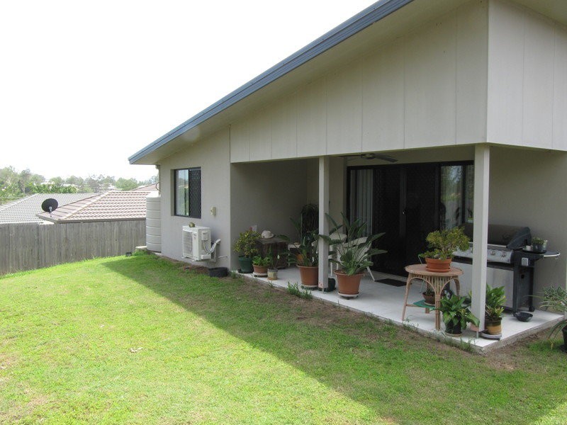 11 Aspinall Street, Leichhardt QLD 4305