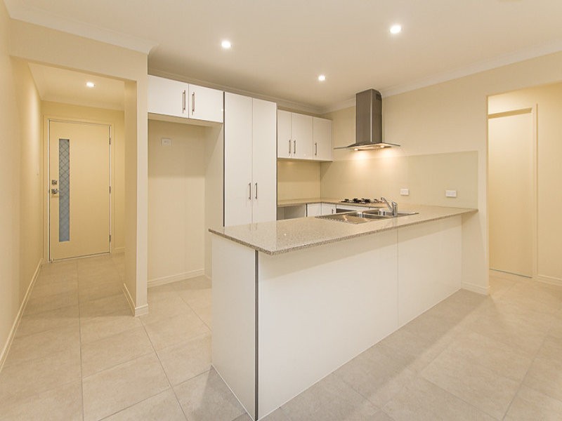 21 Cowie Street, Deebing Heights QLD 4306