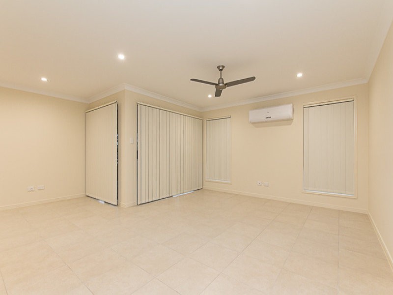 21 Cowie Street, Deebing Heights QLD 4306