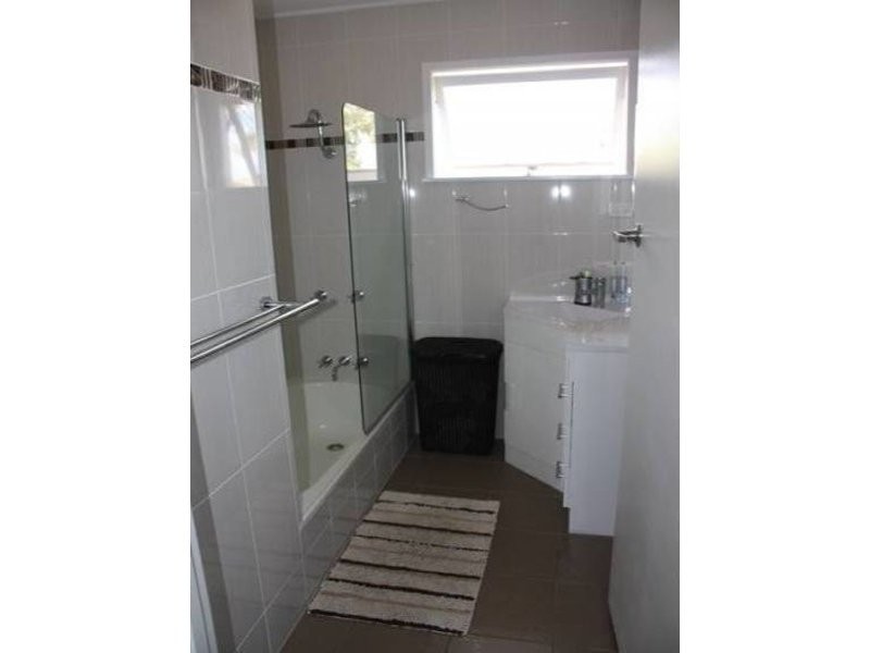 149 Raceview Street, Raceview QLD 4305