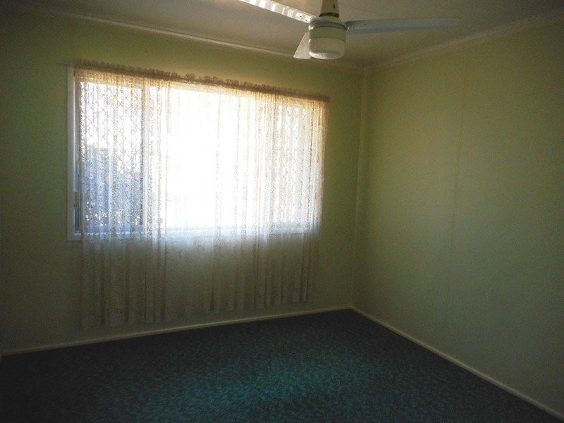5 Rowan Drive, Brassall QLD 4305