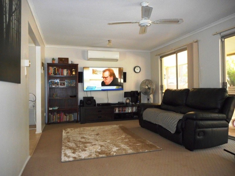 113 Velvet Street, Pine Mountain QLD 4306