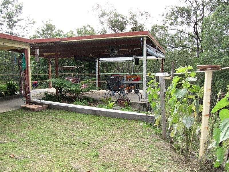 113 Velvet Street, Pine Mountain QLD 4306