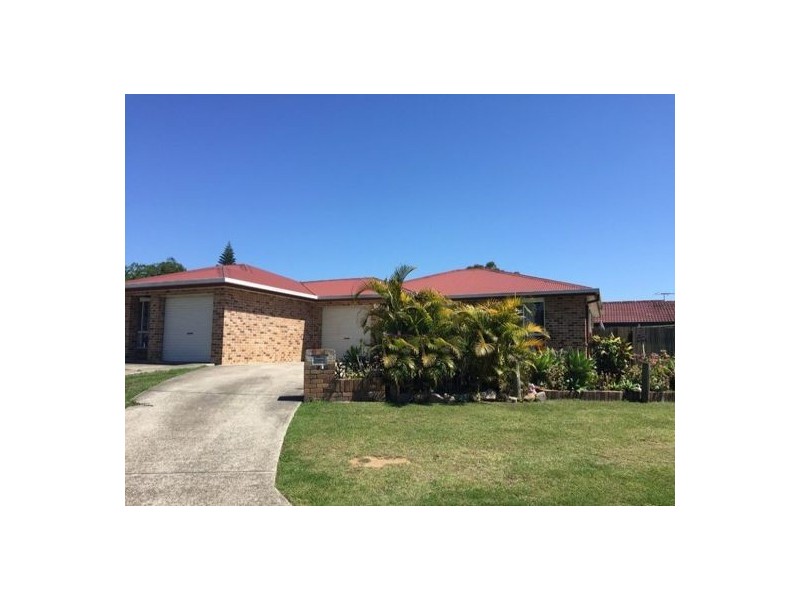 33 Helen Street, North Booval QLD 4304